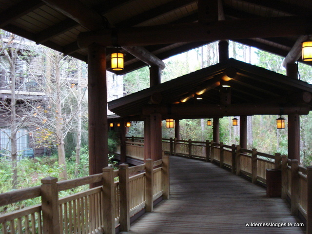 Covered Walkway to Villas from WL Lobby